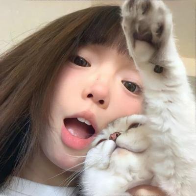 大老千与小妖精